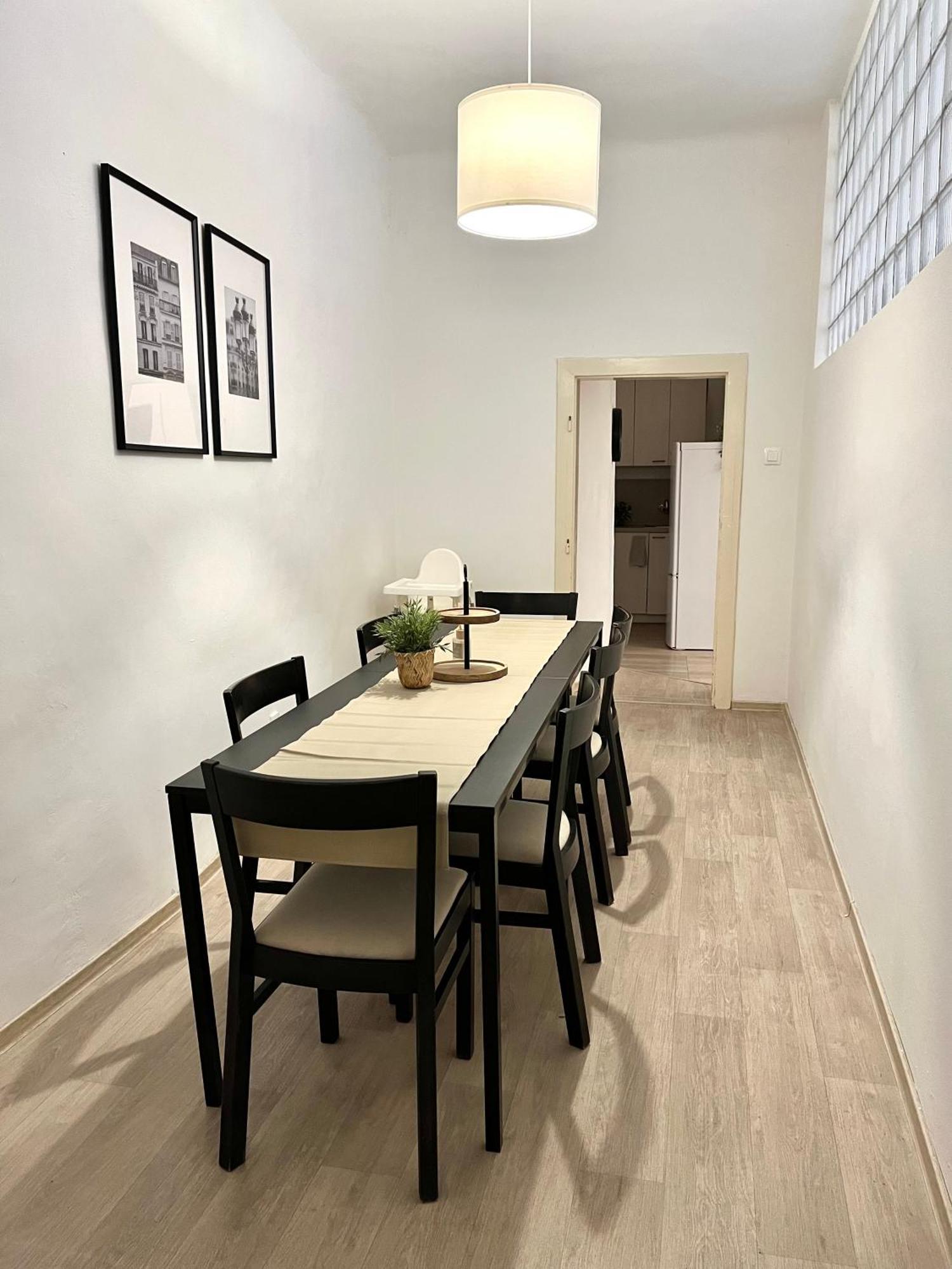 Apartment Lea - Old Town Pressburg Exterior foto