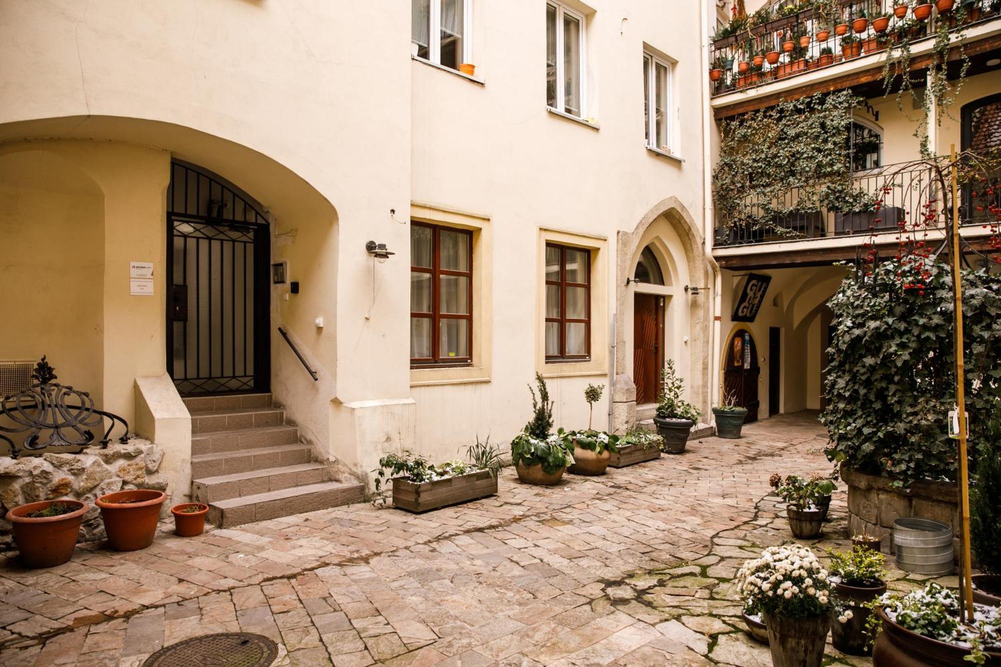 Apartment Lea - Old Town Pressburg Exterior foto