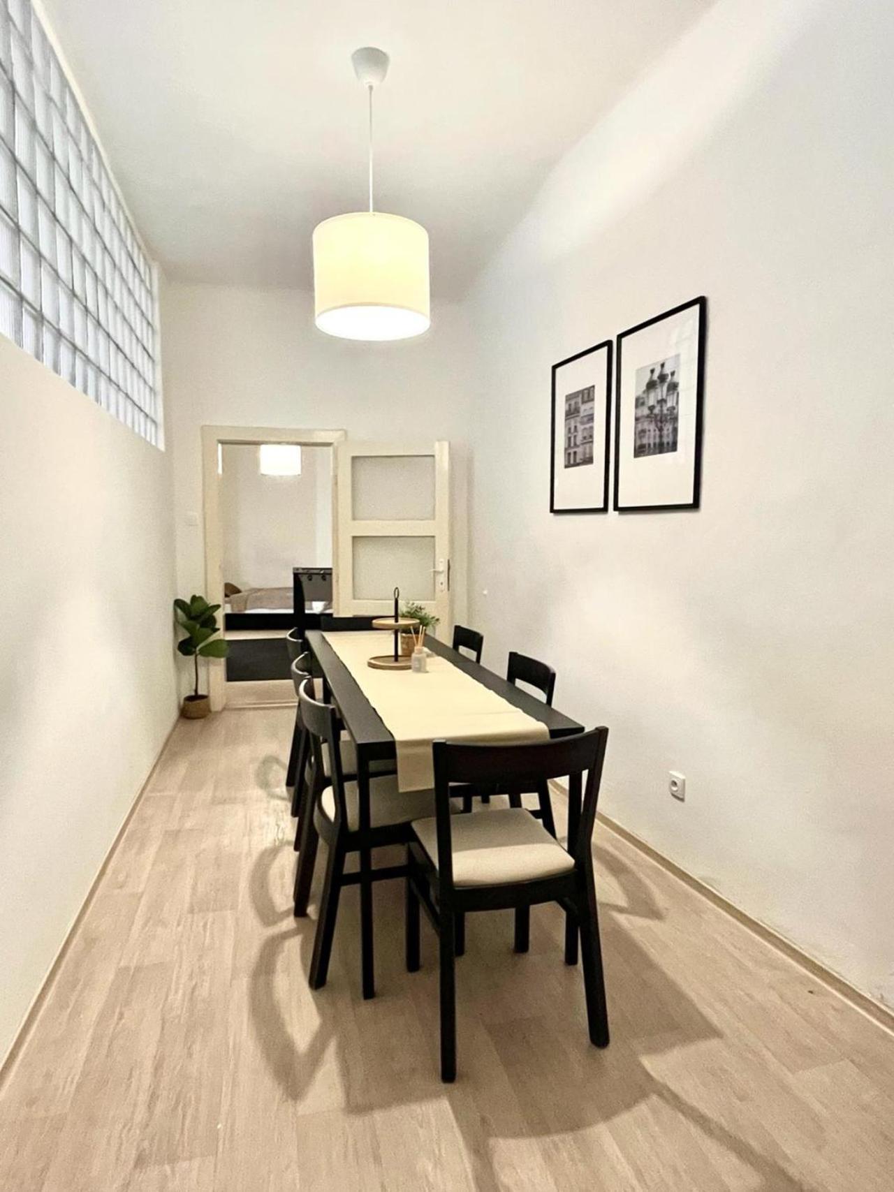 Apartment Lea - Old Town Pressburg Exterior foto